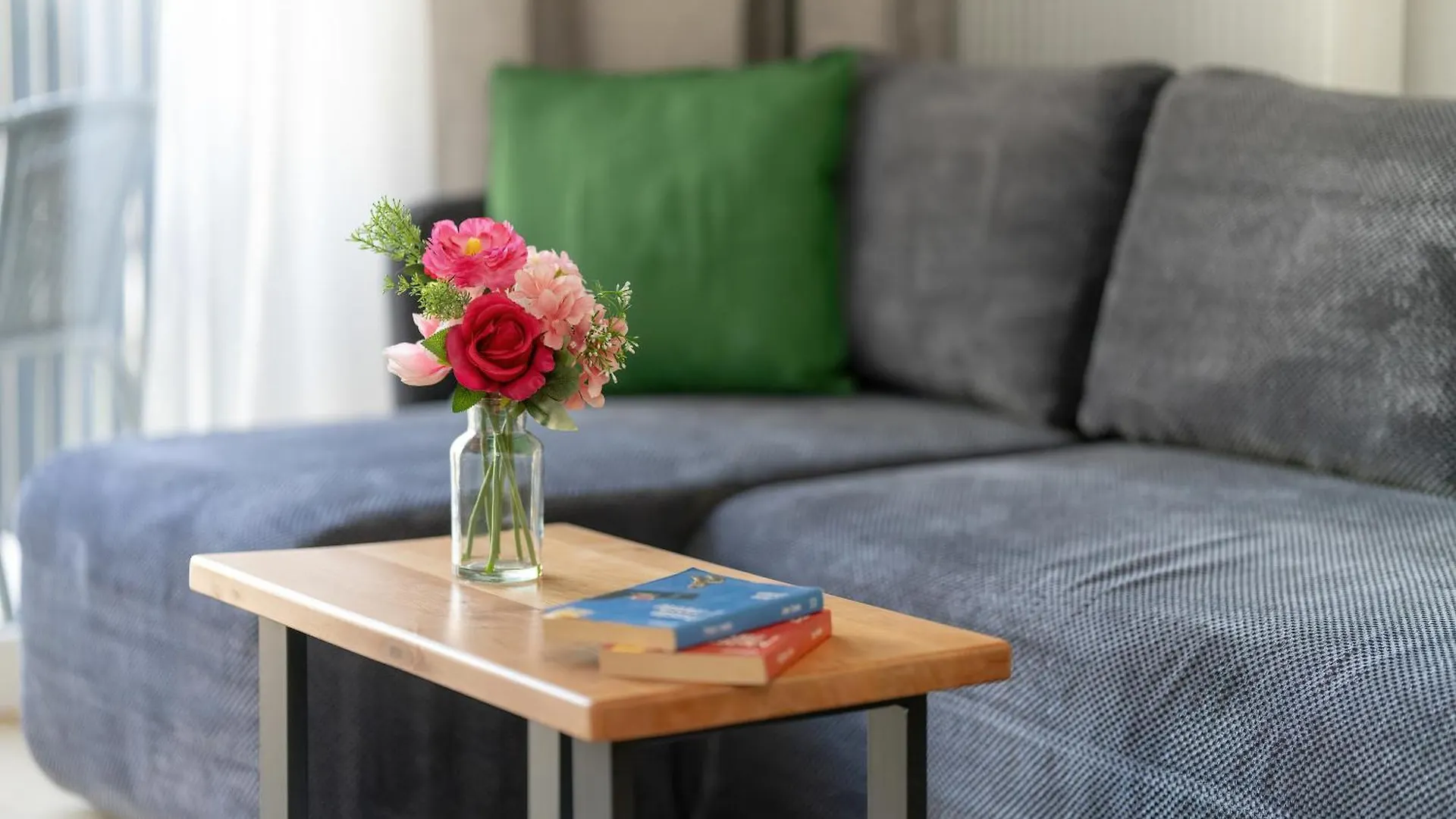 Stylish & Comfy Garbary Apartments With Parking By Noclegi Renters Poznań Polska